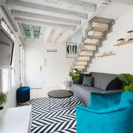 - Sentier Apartment *